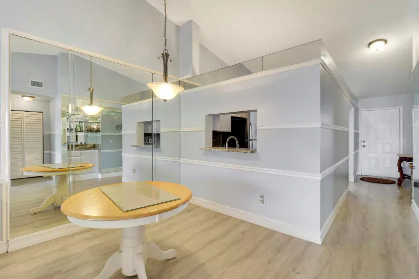 Picture of 1132 Keystone Drive N C, Jupiter FL 33458