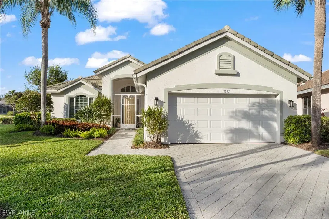 Picture of 1795 Langford Ln, Naples, FL 34109