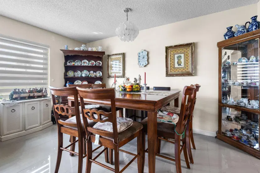 Picture of 2886 Fernley Drive E 5, West Palm Beach FL 33415