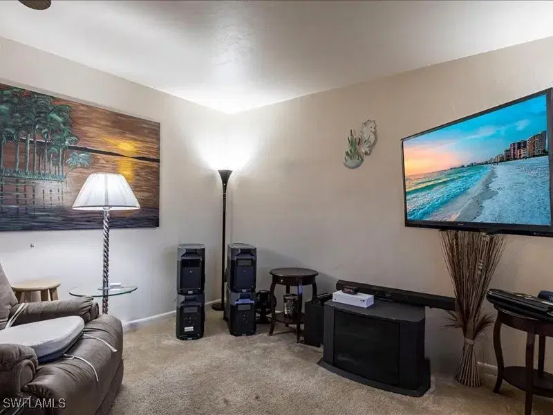 Picture of 72 Mallard Ct, Fort Myers FL 33919