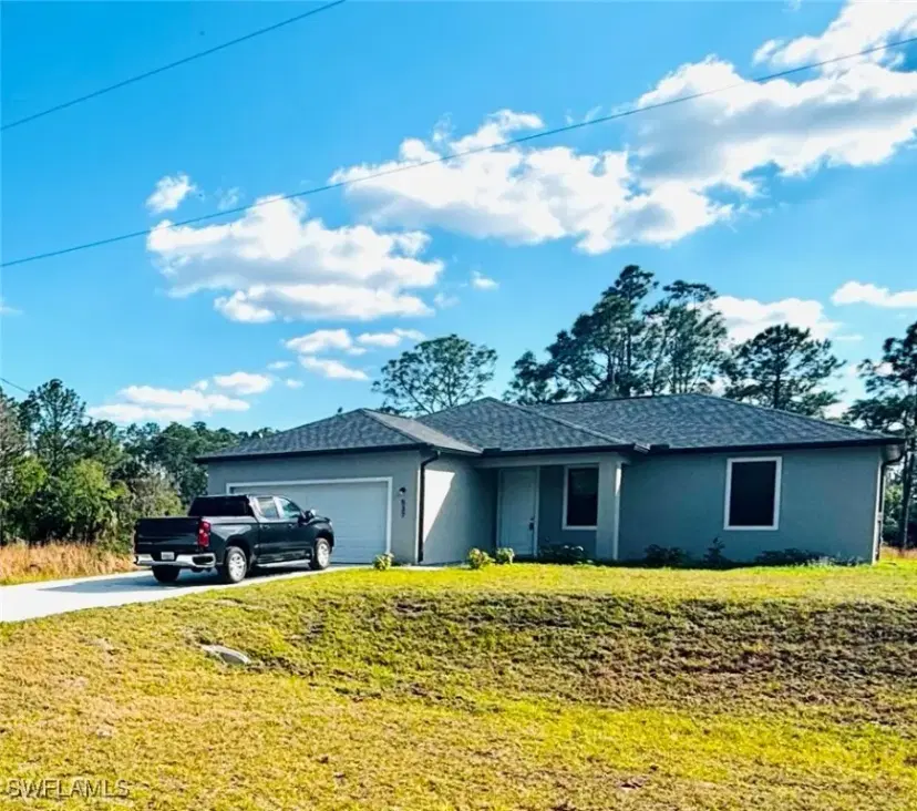 Picture of 537 Greenbriar Blvd, Lehigh Acres FL 33972