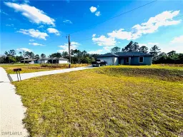 Picture of 537 Greenbriar Blvd, Lehigh Acres, FL 33972