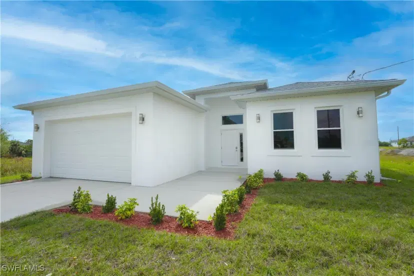 Picture of 2561 Sunniland Blvd, Lehigh Acres FL 33971