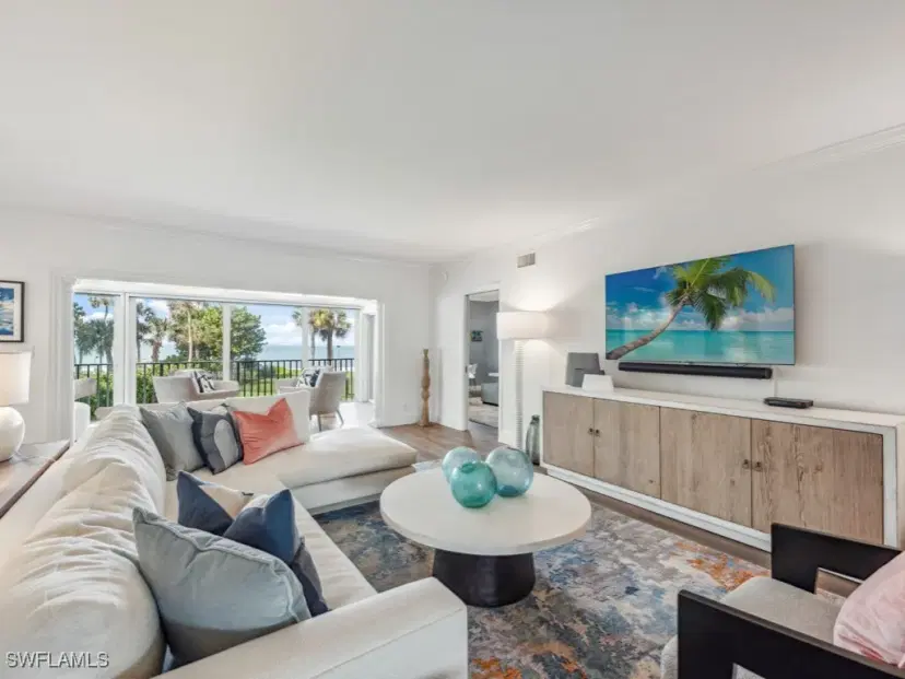 Picture of 2901 Gulf Shore Blvd N 101S, Naples FL 34103