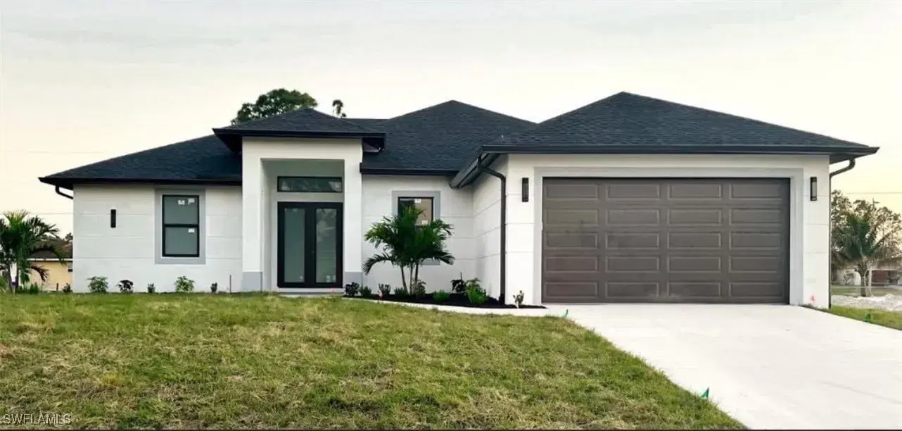 Picture of 315 Long Ave S, Lehigh Acres, FL 33974