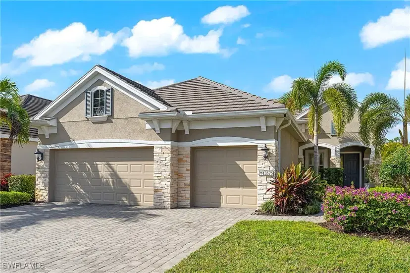 Picture of 13575 Starwood Ln, Fort Myers FL 33912