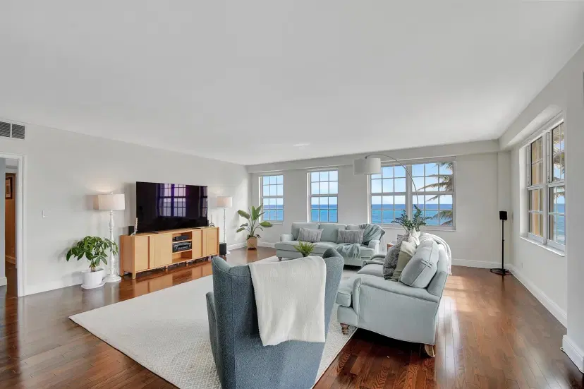 Picture of 3475 S Ocean Boulevard 309, Palm Beach FL 33480