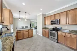 Picture of 10440 Yorkstone Dr, Bonita Springs, FL 34135
