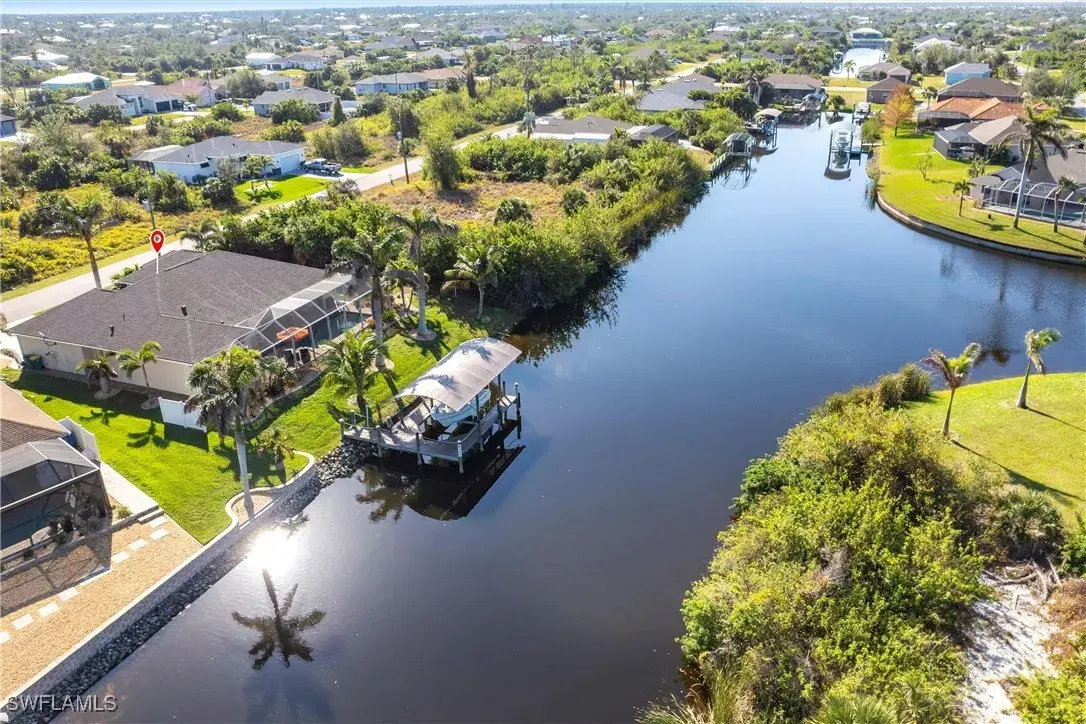 Picture of 9332 Miami Cir E, Port Charlotte, FL 33981