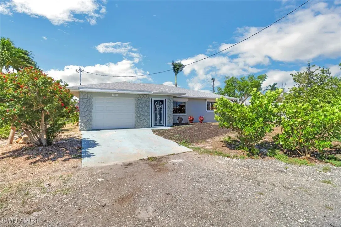 Picture of 3580 Gondola Ln, St. James City, FL 33956