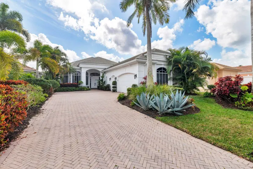 Picture of 6690 Oakmont Way, West Palm Beach FL 33412