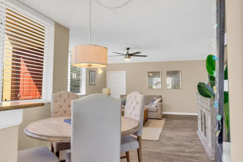 Picture of 400 Scotia Drive 106, Hypoluxo FL 33462