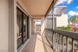 Picture of 15464 Admiralty Cir 6, North Fort Myers, FL 33917