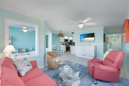 Picture of 896 Buttonwood Dr 107, Fort Myers Beach, FL 33931
