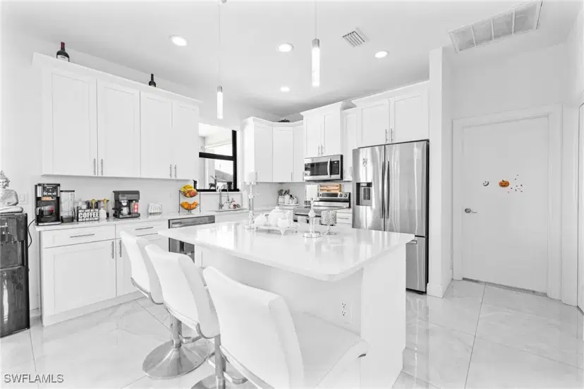 Picture of 2810 Diplomat Pkwy W, Cape Coral FL 33993