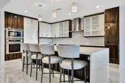 Picture of 2700 Donald Ross Road 207, Palm Beach Gardens, FL 33410