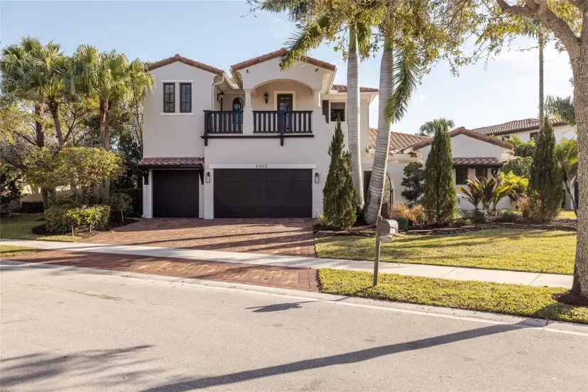 Picture of 6915 Long Leaf Dr, Parkland FL 33076