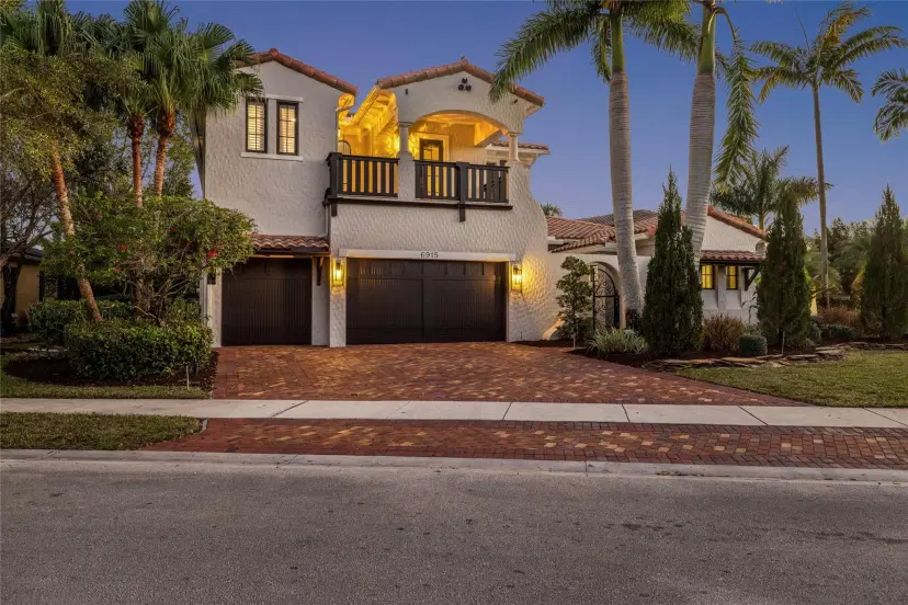 Picture of 6915 Long Leaf Dr, Parkland FL 33076