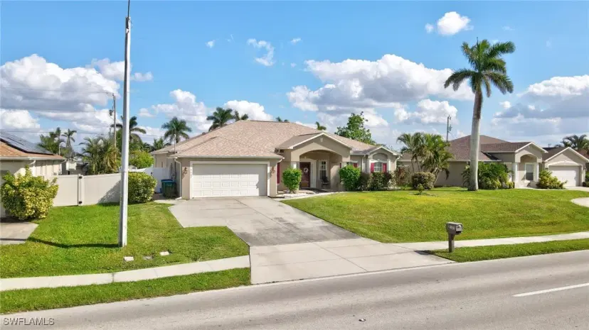 Picture of 2607 Chiquita Blvd S, Cape Coral FL 33914