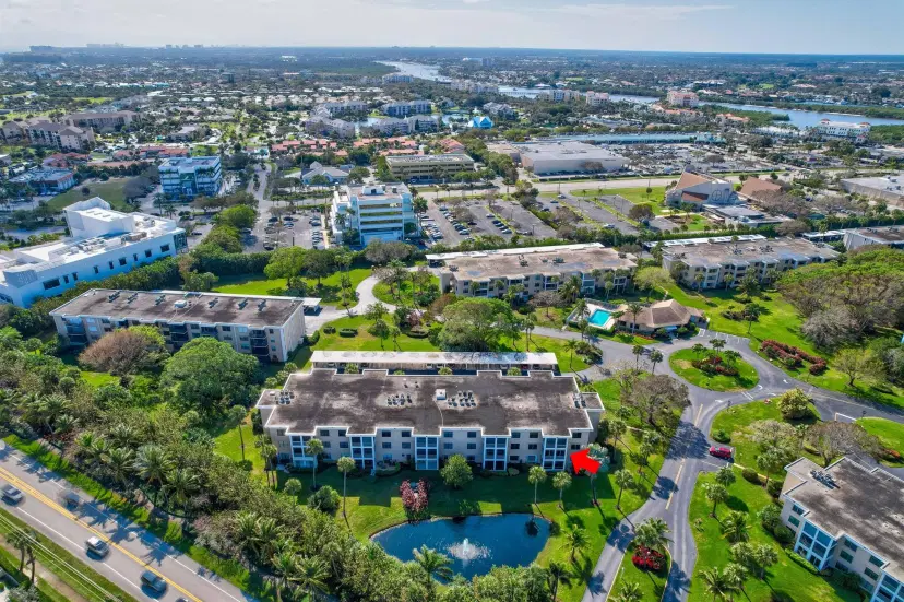 Picture of 300 N Highway A1A A201, Jupiter FL 33477