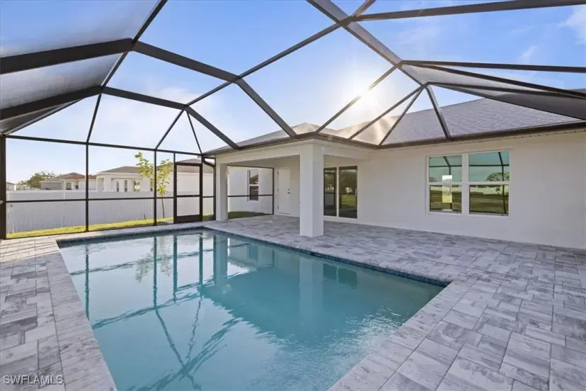 Picture of 1127 NW 6Th Pl, Cape Coral FL 33993
