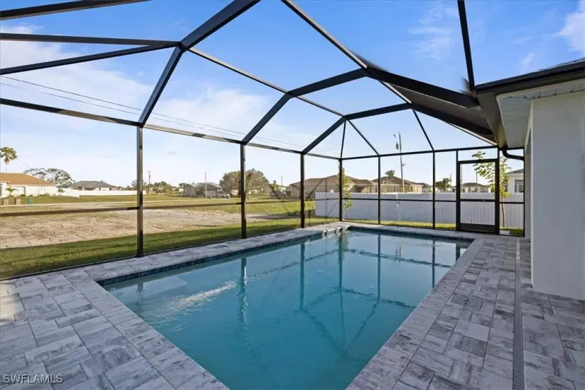 Picture of 1127 NW 6Th Pl, Cape Coral FL 33993
