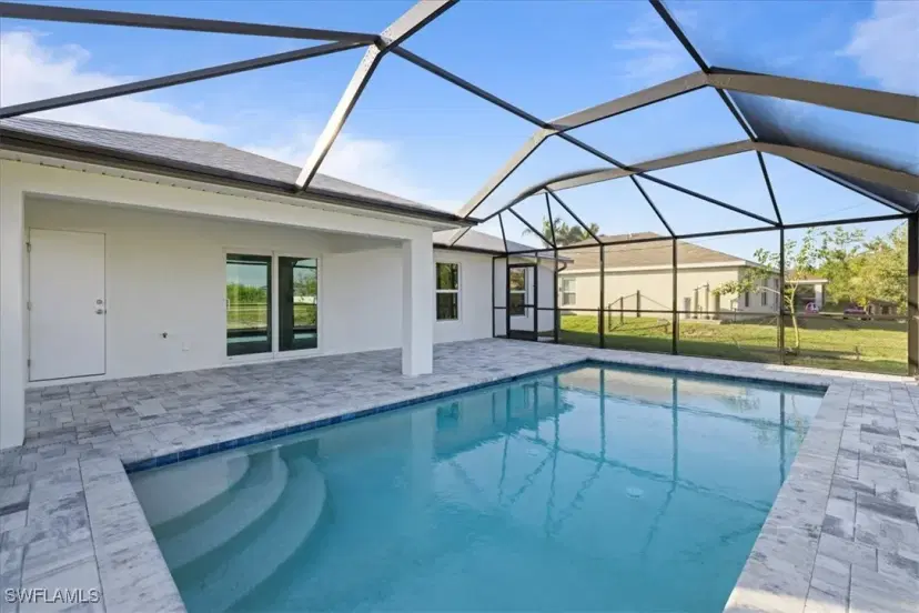 Picture of 1127 NW 6Th Pl, Cape Coral FL 33993