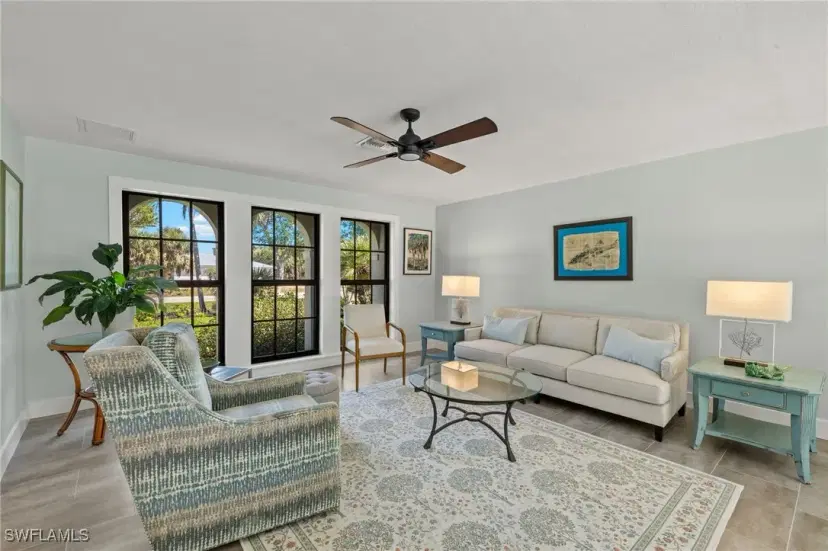 Picture of 588 Boulder Dr, Sanibel FL 33957