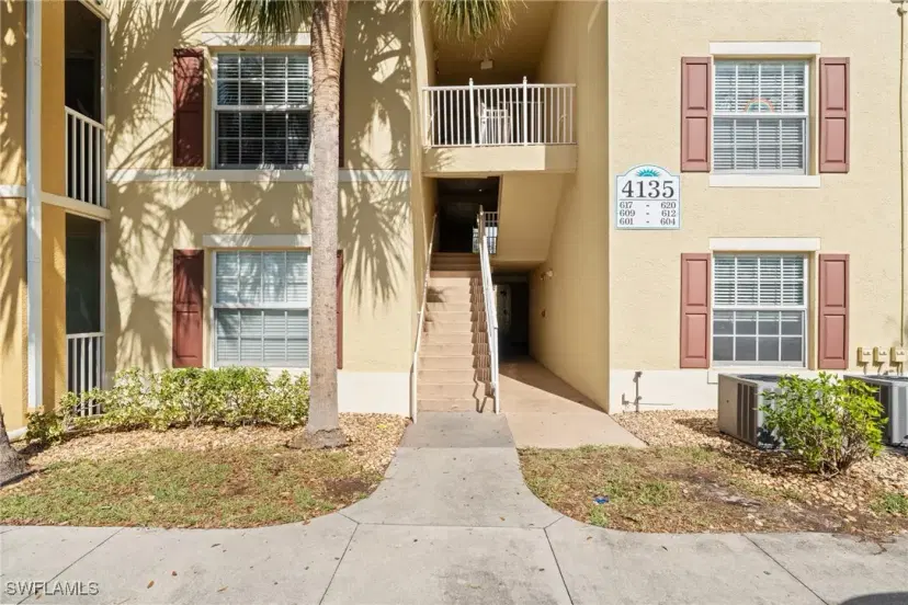 Picture of 4135 Residence Dr 612, Fort Myers FL 33901