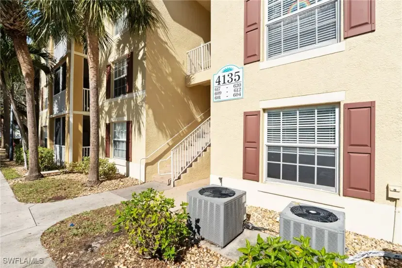 Picture of 4135 Residence Dr 612, Fort Myers FL 33901