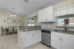 Picture of 1427 SW 4Th Ln, Cape Coral, FL 33991