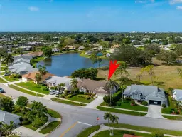 Picture of 221 Marseille Dr, Naples, FL 34112
