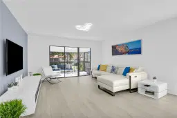 Picture of 21364 Cypress Hammock Dr L, Boca Raton, FL 33428