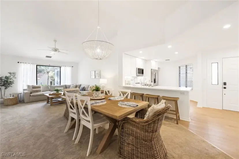 Picture of 406 Courtside Dr D201, Naples FL 34105