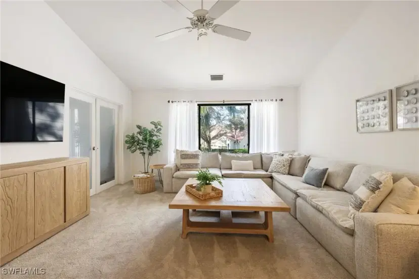 Picture of 406 Courtside Dr D201, Naples FL 34105