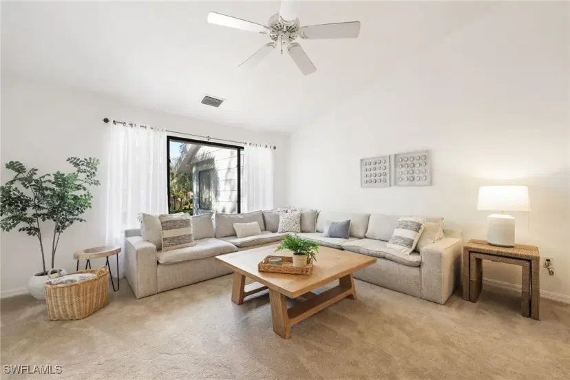 Picture of 406 Courtside Dr D201, Naples FL 34105