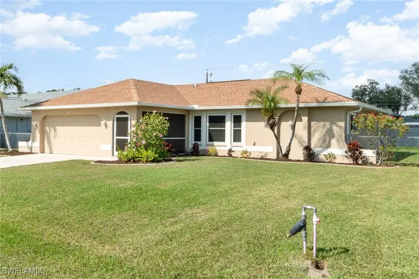 Picture of 1921 SE 8Th Ter, Cape Coral FL 33990