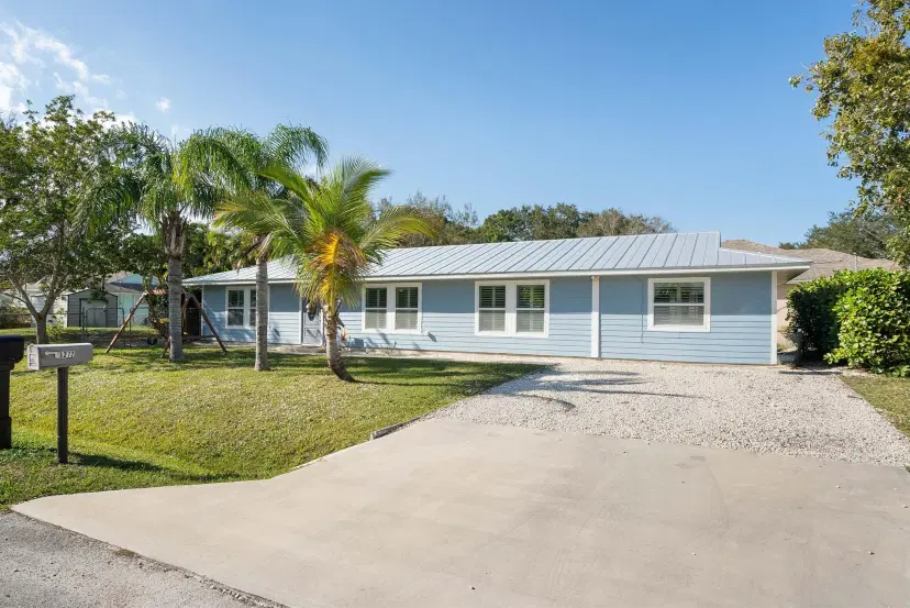 Picture of 3261 SE Hibiscus Street, Stuart FL 34997