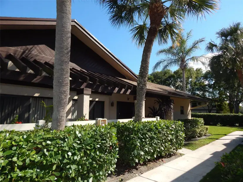 Picture of 2615 N Carambola Cir 1701, Coconut Creek FL 33066