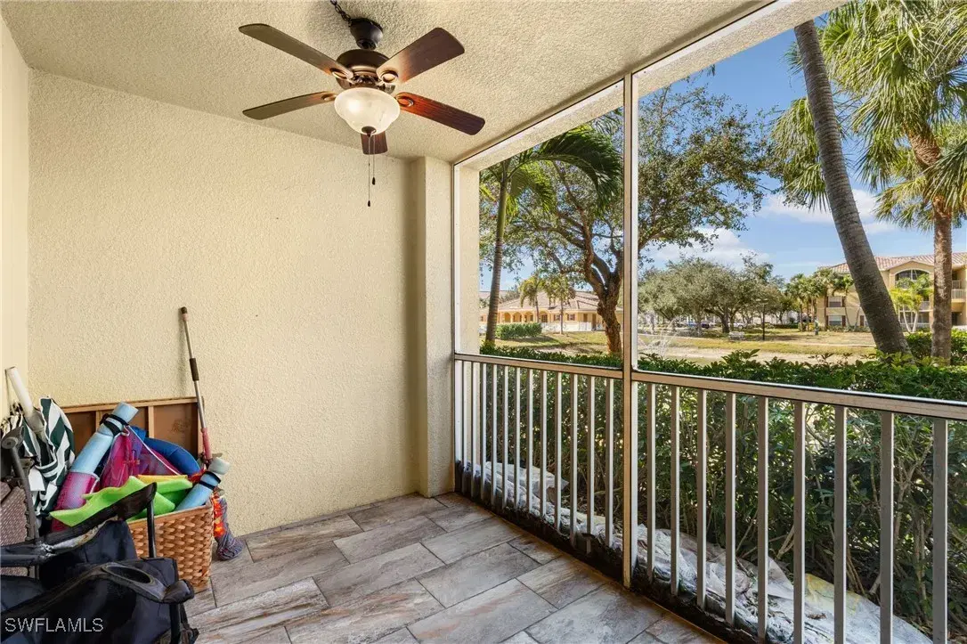 Picture of 4113 Residence Dr 206, Fort Myers, FL 33901