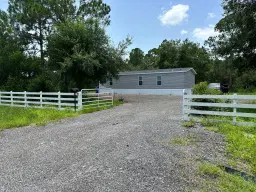 Picture of 636 Pine Cone Ave, Clewiston, FL 33440