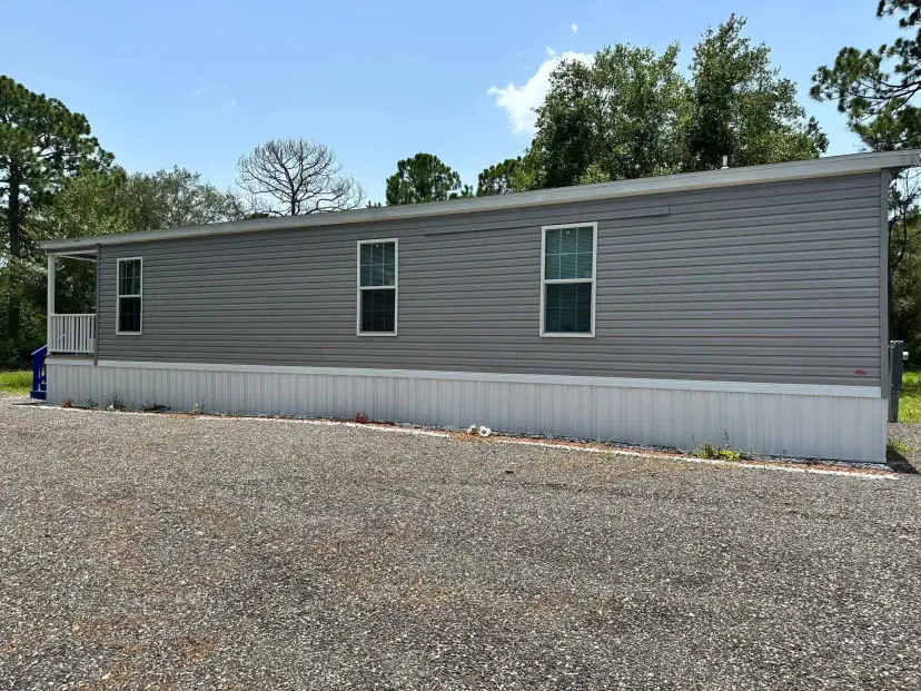 Picture of 636 Pine Cone Ave, Clewiston FL 33440