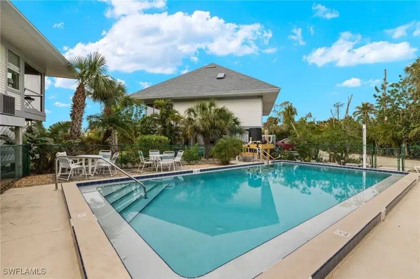 Picture of 1039 Beach Rd 103, Sanibel FL 33957