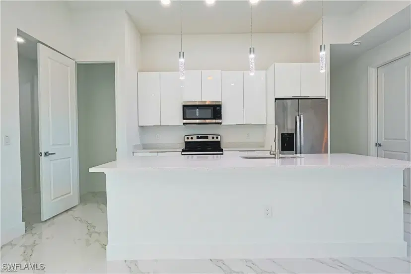 Picture of 139 Beckley Dr, Lehigh Acres FL 33974