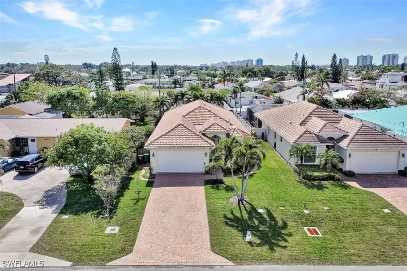 Picture of 684 98Th Ave N, Naples FL 34108