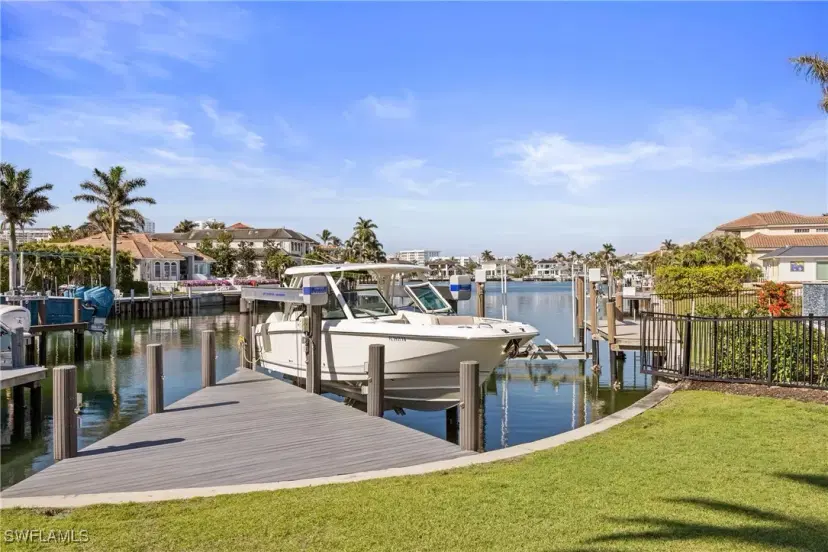 Picture of 299 Mermaids Bight, Naples FL 34103