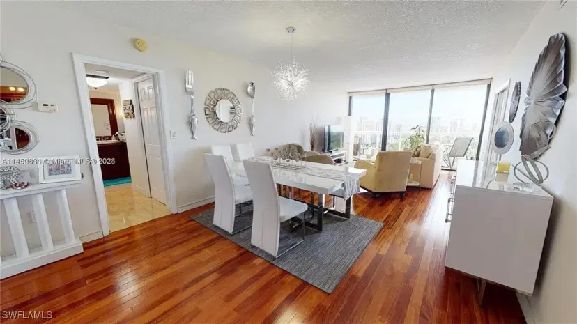 Picture of 3625 N Country Club Dr 2604, Aventura FL 33180