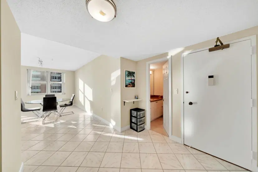Picture of 1980 S Ocean Drive 10Q, Hallandale Beach FL 33009