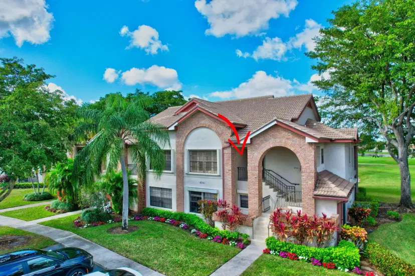 Picture of 8041 Aberdeen Drive 202, Boynton Beach FL 33472
