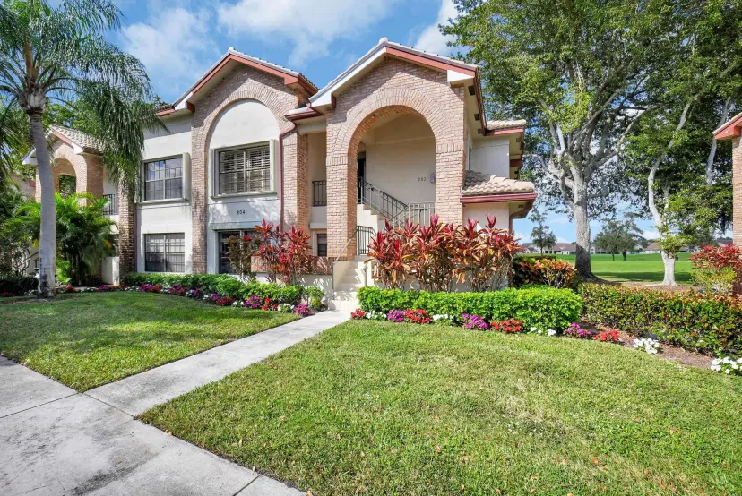 Picture of 8041 Aberdeen Drive 202, Boynton Beach FL 33472